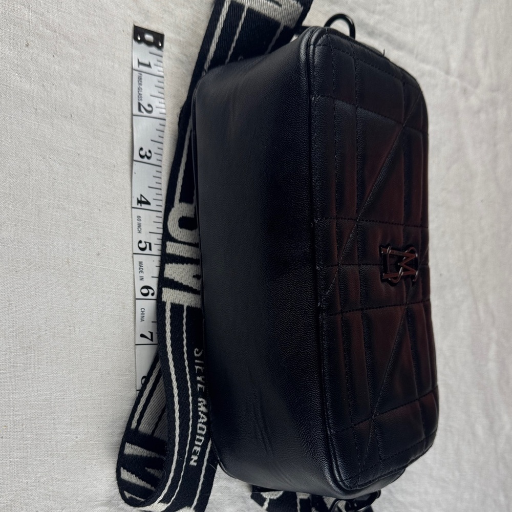 Steve Madden Black Quilted Belt Bag - Picture 9 of 11